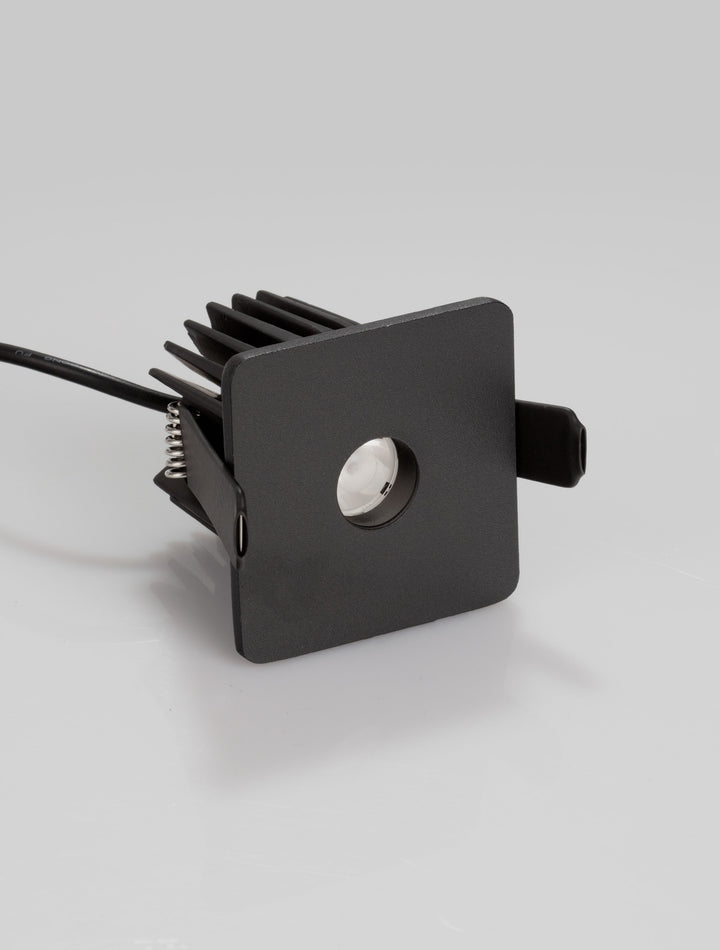 Nova Luce Ono B30-8W-RC-D6.2-SQ 9060209