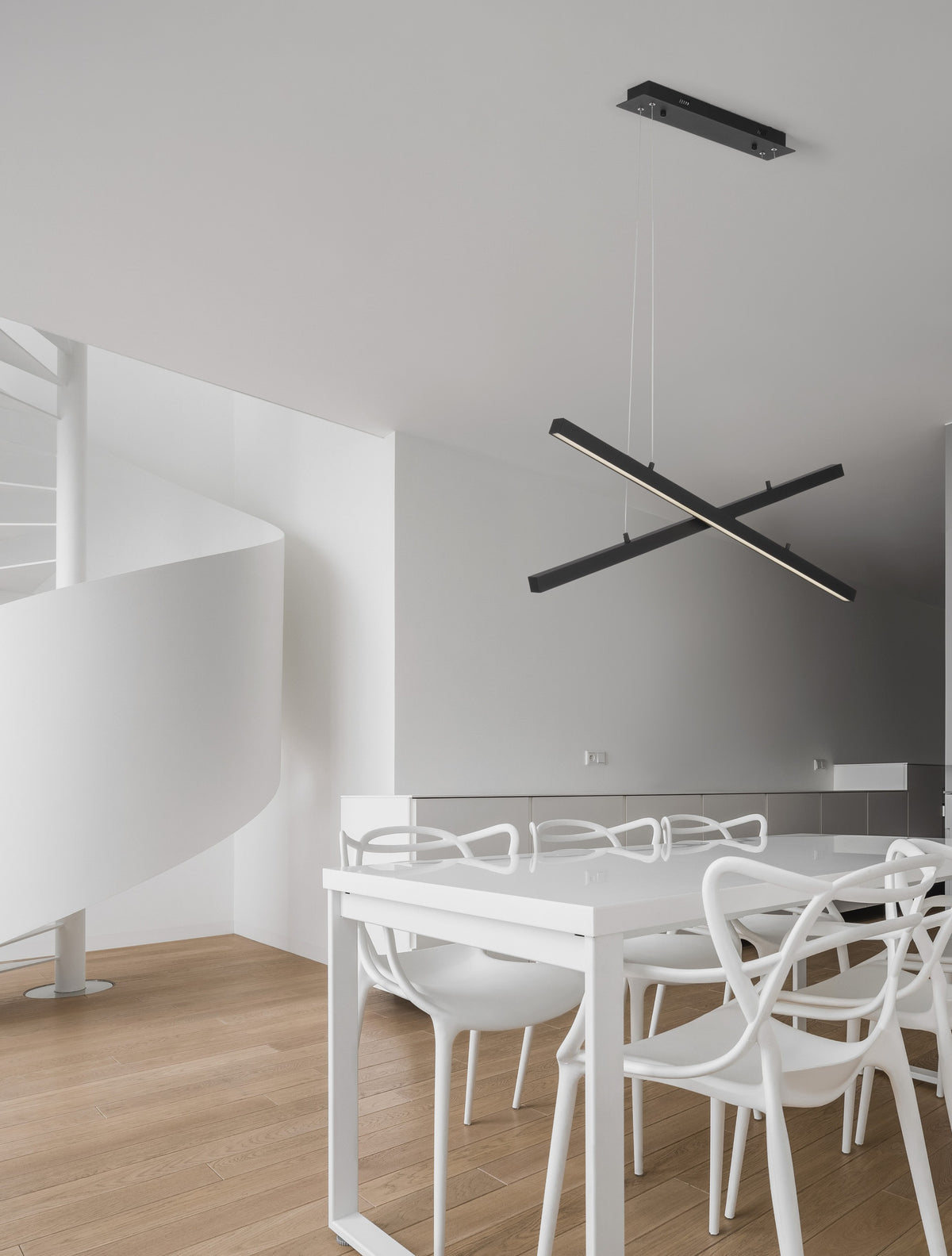 Nova Luce X-LINE 9060920 – Suspensions